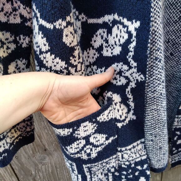 Andthewhy size S/M hooded knit open front cardigan blue white jacquard - Picture 3 of 8